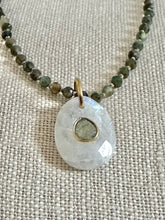 Charger l'image dans la galerie, Collier Babylone Pierre de Lune