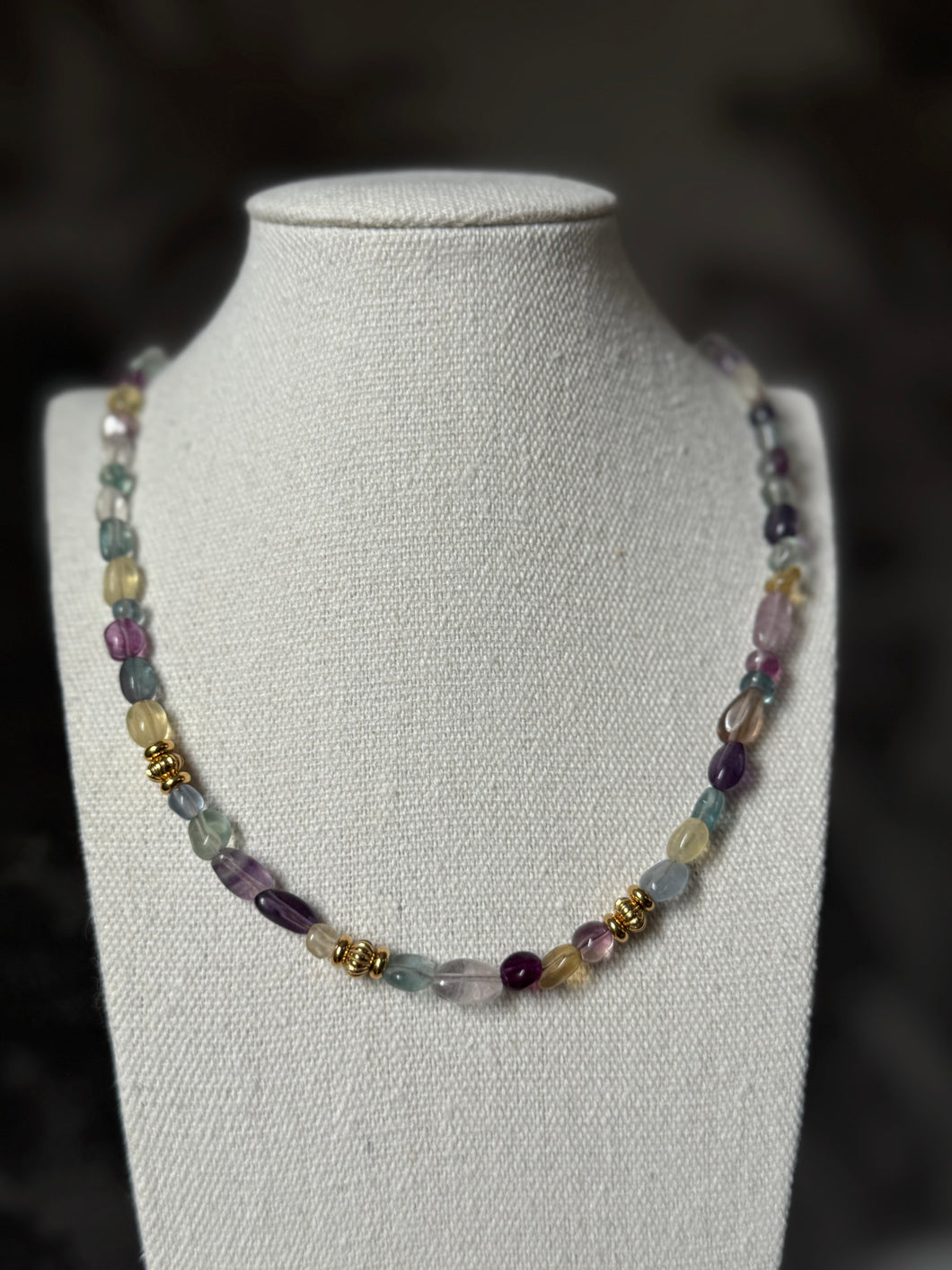 Collier Mira